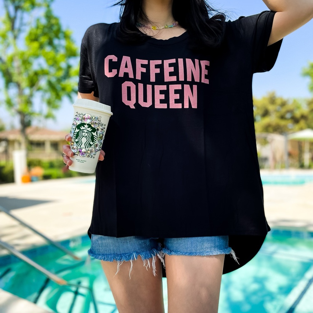 Caffeine Queen Oversized High-Low Graphic Tee - Picture 4 of 6